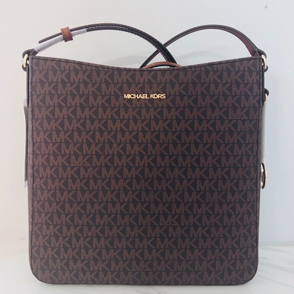 New Michael Kors Signature Brown Messenger Bag purse
